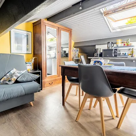 Les Du Robelier - Le Nid