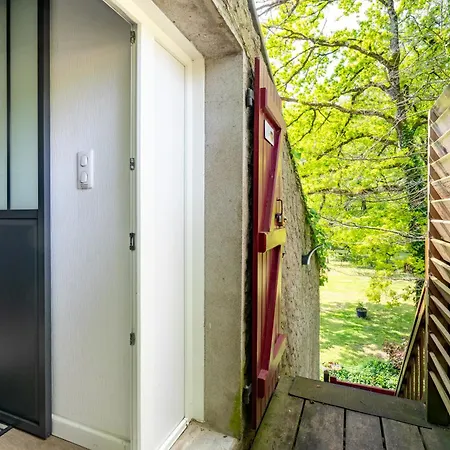 Les Du Robelier - Le Nid